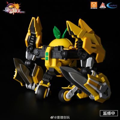 果宝特攻拼装机甲系列模型 菠萝战宝