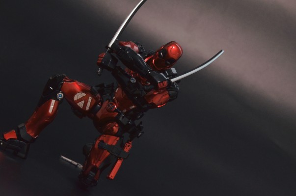 Fighting Armor 死侍