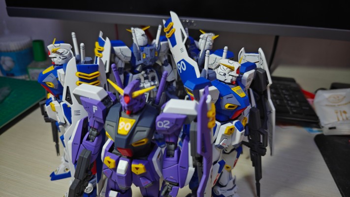 MG 1/100 F90高达专用作战装备 P型
