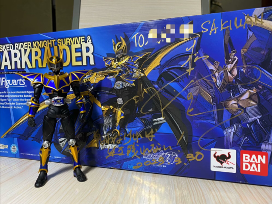 S.H.Figuarts  假面骑士夜骑生存形态