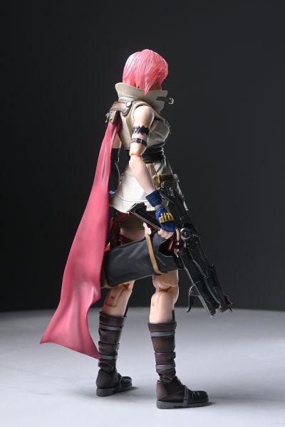 PlayArts改 最终幻想 Lightning