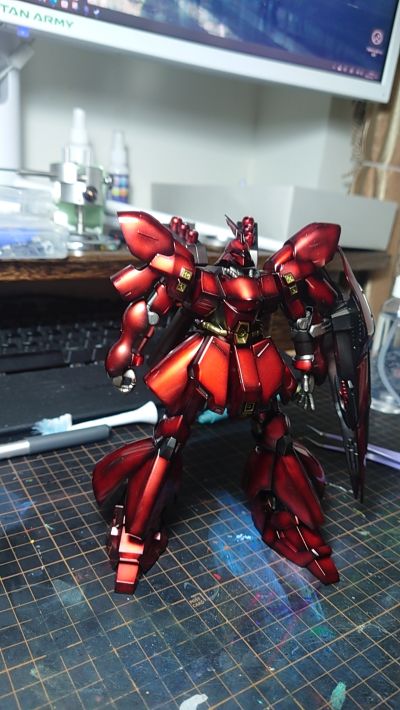 HGUC 1/144 	机动战士高达 逆袭的夏亚  MSN-04 沙扎比