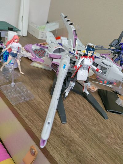 HG    1/144  流星装备