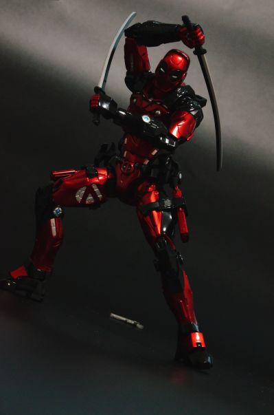 Fighting Armor 死侍
