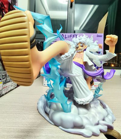 FiguartsZERO [超激战]  蒙奇·D·路飞 -5档 巨人-