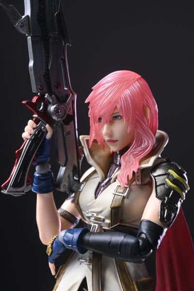 PlayArts改 最终幻想 Lightning