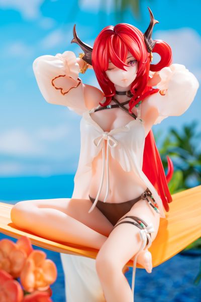 明日方舟 史尔特尔 缤纷奇境 CW03