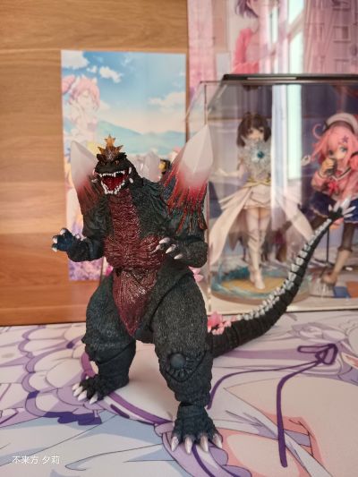 S.H.MonsterArts 哥斯拉大战太空哥斯拉 太空哥斯拉 福冈决战版