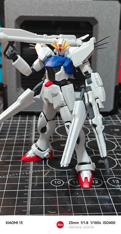 HGUC 1/144 	机动战士高达F91  高达F91