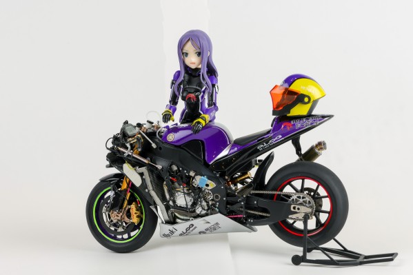 1/12 摩托车系列 No.100 雅马哈 YZR-M1 '04 No.7/No.33