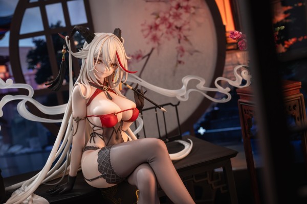 碧蓝航线 埃格妮丝（埃吉尔）金龙腾祥云