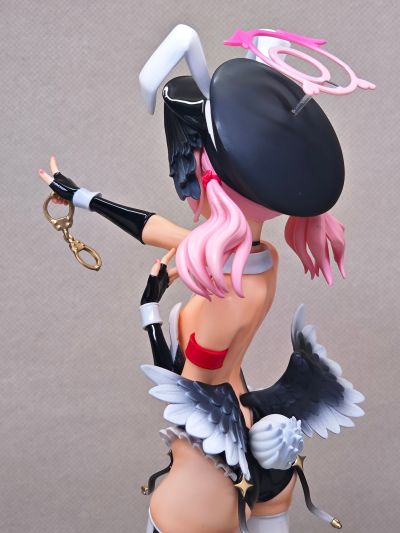 蔚蓝档案 下江小春