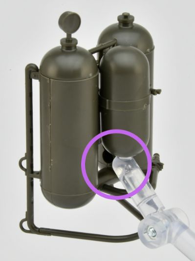 小军械库 LA101 M2火焰喷射器
