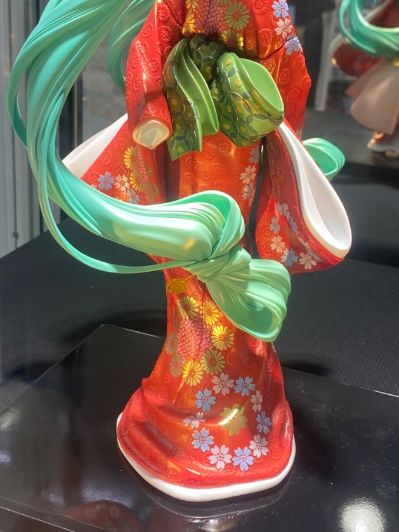 初音未来 回首美人图