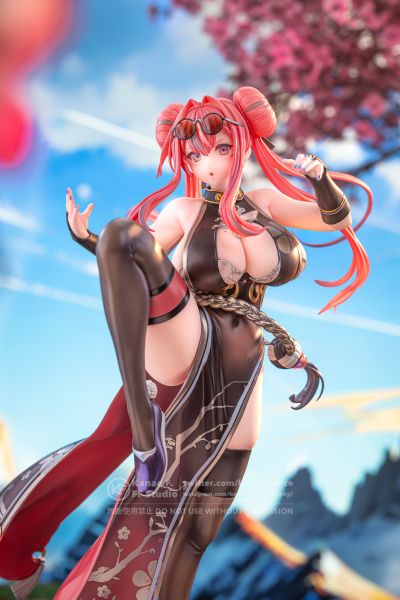 早起的美少女有功练