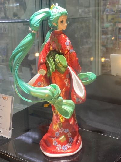 初音未来 回首美人图