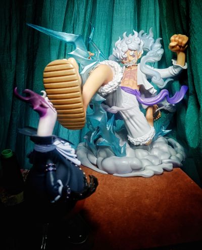 FiguartsZERO [超激战]  蒙奇·D·路飞 -5档 巨人-