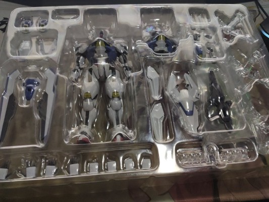 ROBOT魂＜机动战士系列＞   XVX-016  风灵高达 帕梅特刻痕-六 剧中版