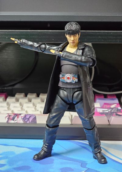 S.H.Figuarts 假面骑士暗日（BLACK SUN ） 南光太郎