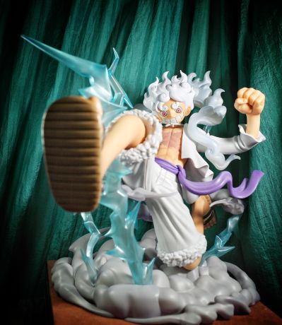 FiguartsZERO [超激战]  蒙奇·D·路飞 -5档 巨人-