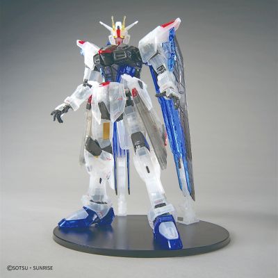 FULLMECHANICS 1/100 高达基地限定 自由高达 Ver.GCP（透明配色版）