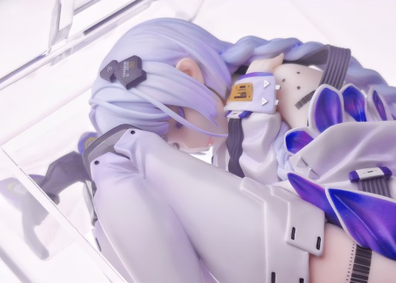匣之少女 — 00
