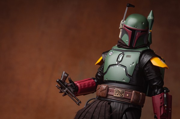 MAFEX 编号201 星球大战：曼达洛人 波巴·费特（重拾盔甲）