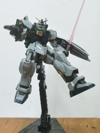 MG 1/100 高达Mk-II Ver.2.0 エゥーゴ