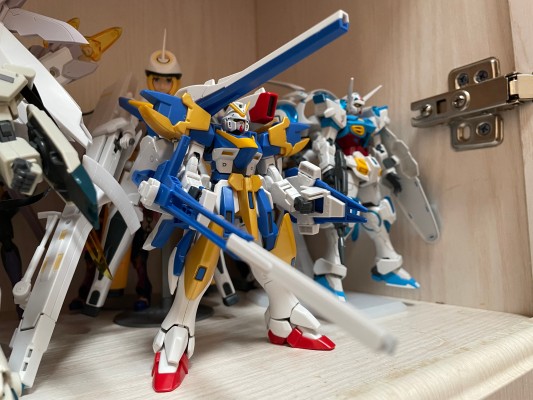 HGUC 机动战士V高达 V2高达突击爆击型