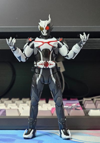 S.H.Figuarts  假面骑士亚克一