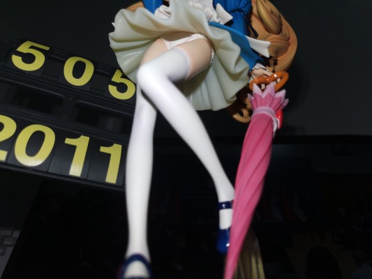 KYOSHO Alice Motors 赛车女郎 爱丽丝