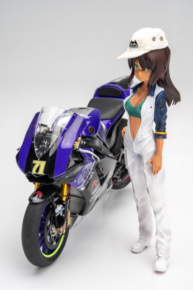 1/12 摩托车系列 No.100 雅马哈 YZR-M1 '04 No.7/No.33