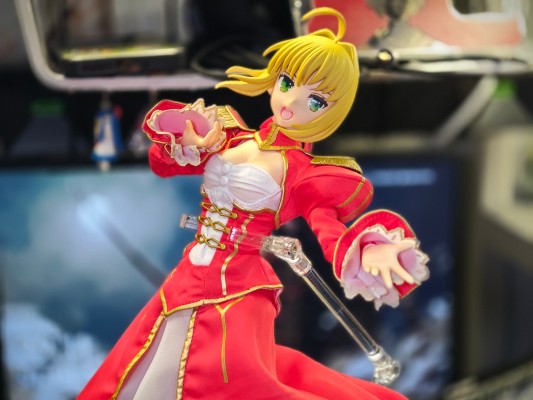 REAL ACTION HEROES No.713 RAH Fate/ EXTRA セイバーエクストラ