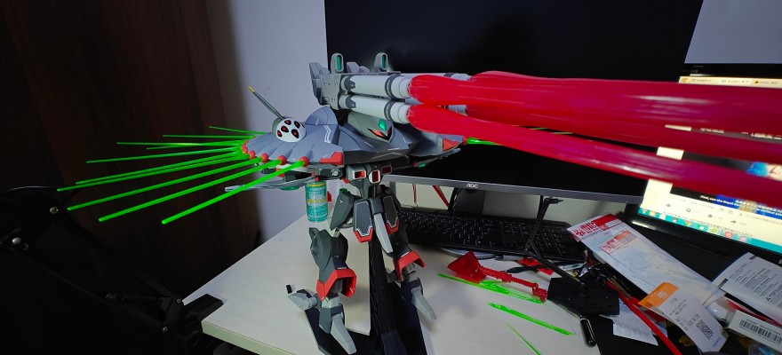 HG 1/144 毁灭高达