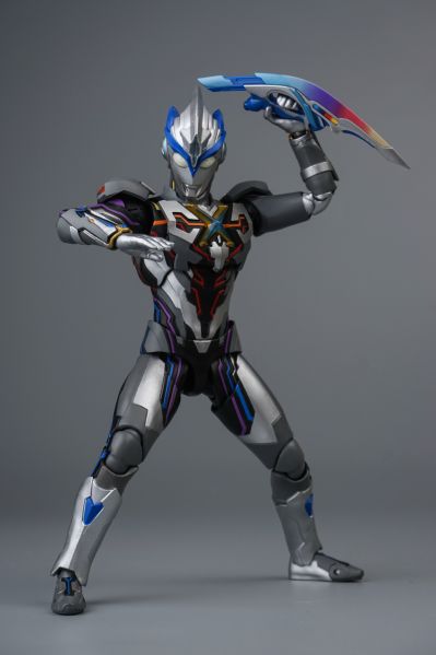 S.H.Figuarts 艾克斯奥特曼 超越型