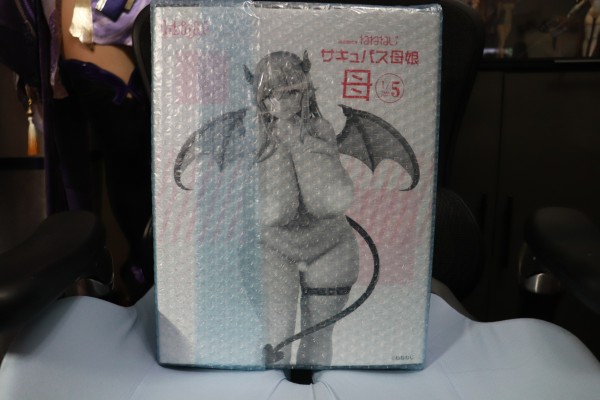 魅魔母女 母亲
