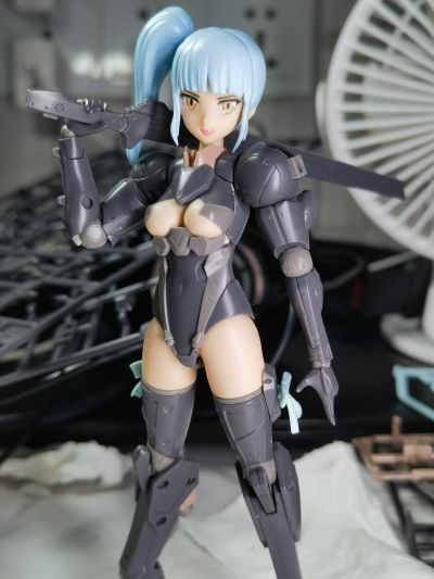 机甲少女 影虎