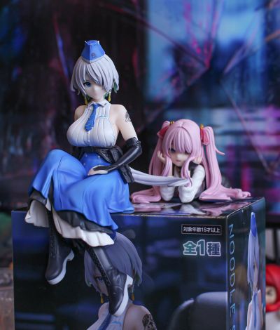 胜利女神：新的希望 压泡面人偶—布丽德—