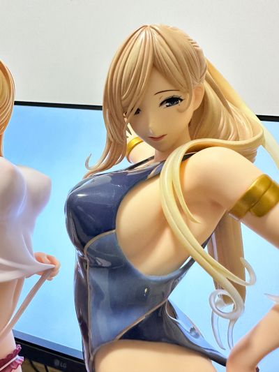 克里斯蒂娜 泳装