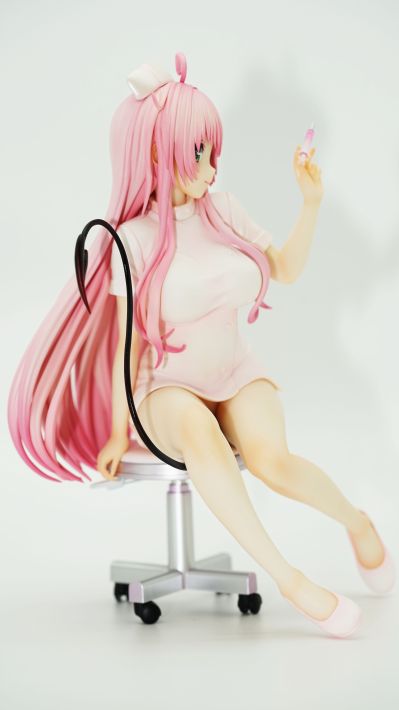 出包王女DARKNESS  菈菈·萨塔琳·戴比路克 护士装