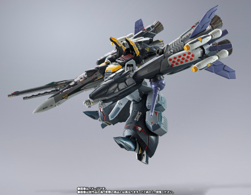 DX超合金 VF-25S 装甲型弥赛亚女武神（奥兹玛·李专用）重生版