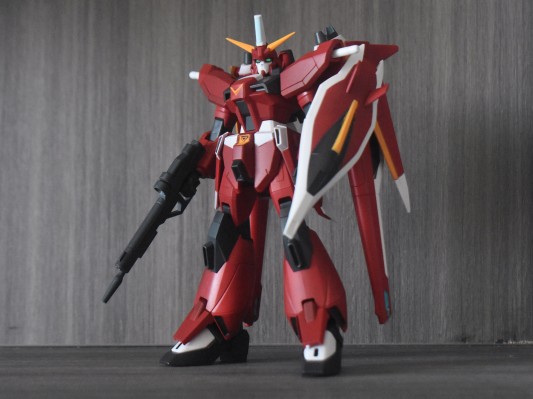 HG 1/144 救世高达