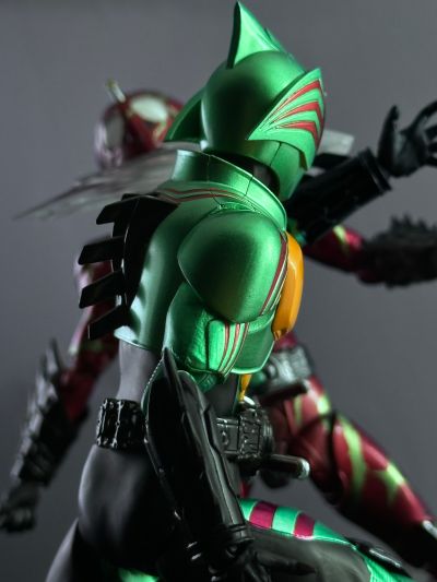 S.H.Figuarts  假面骑士亚马逊阿尔法