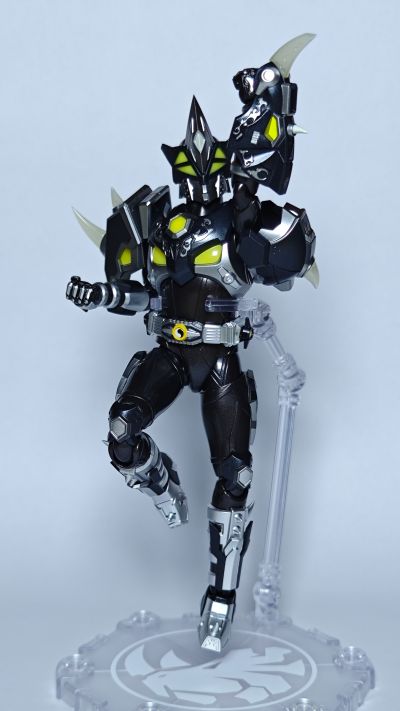 铠甲勇士形刻系列第十二作   黑犀侠