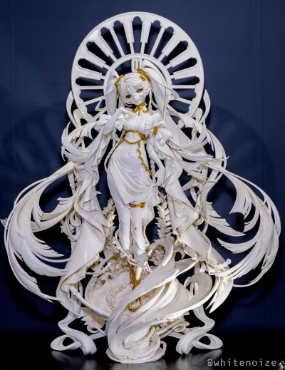 初音未来 feat. 米山舞