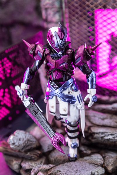 S.H.Figuarts 瓦尔巴拉德