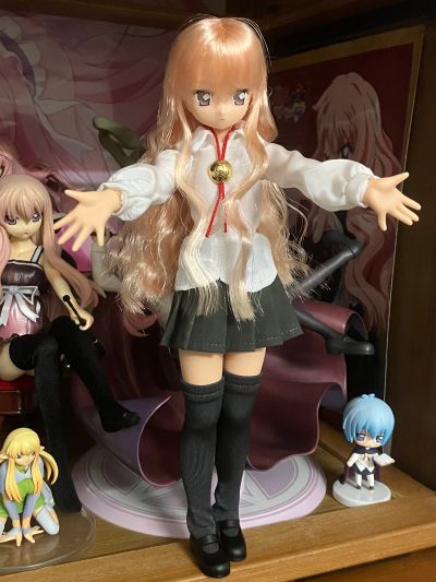 PureNeemo 零之使魔〜双月骑士〜 	露易丝·法兰西斯·露·布朗·杜·拉·瓦利埃尔