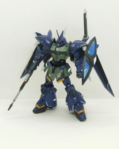 HG 1/144 勇士险兆（露娜玛丽亚·霍克专用机）