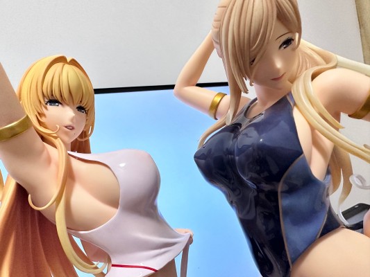 克里斯蒂娜 泳装