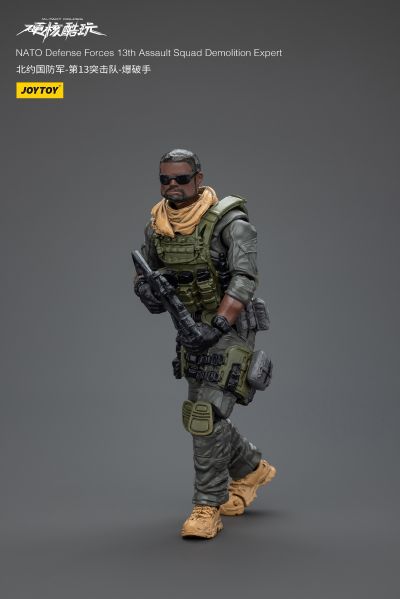 硬核酷玩 北约国防军 第13突击队 爆破手